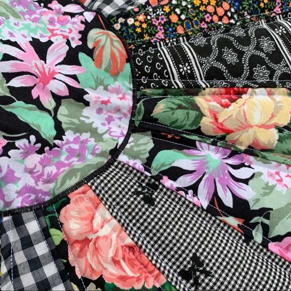 Homemade Quilted Centerpiece! - Picture 3 of 4